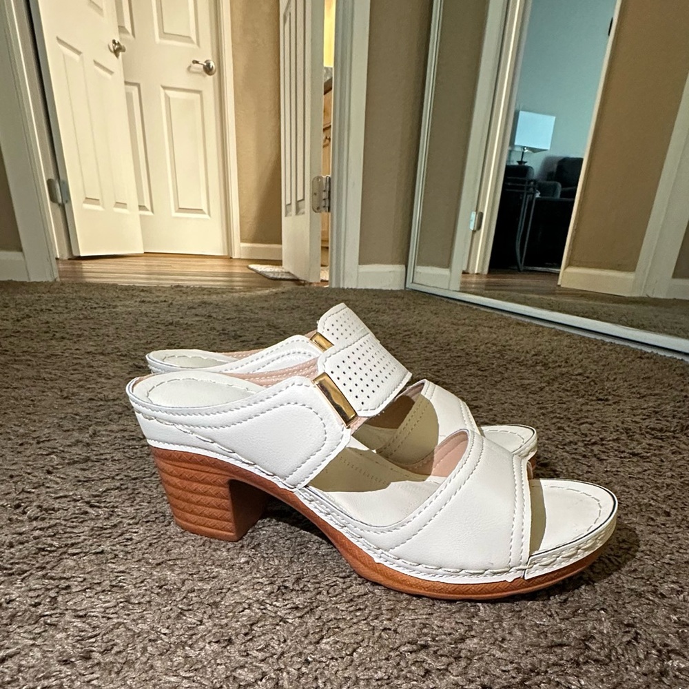 White Women's Heeled Sandals